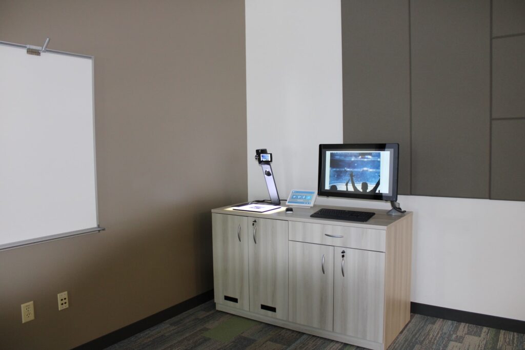 Higher_Education_Science_and_Innovation_Center_IMG_0288-min