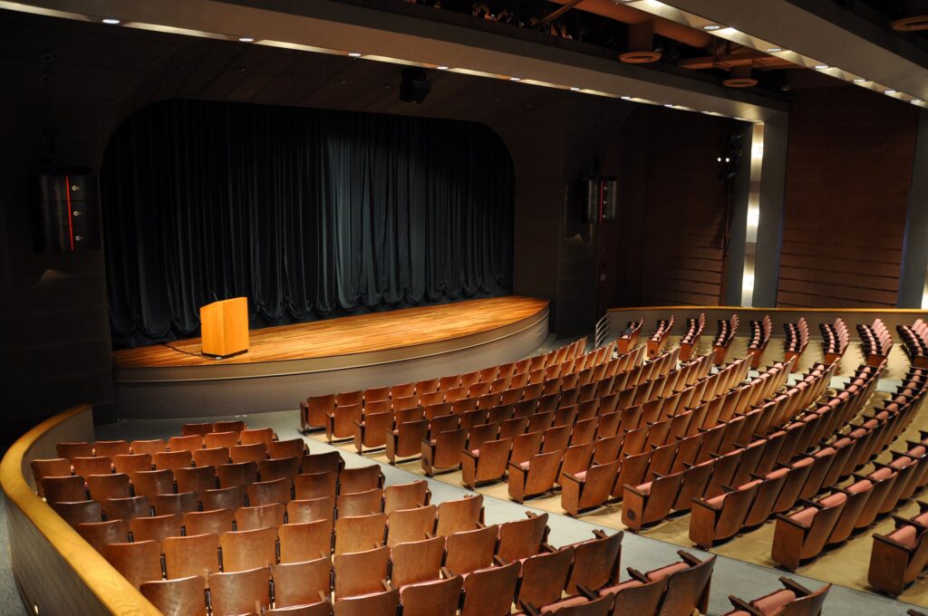 Landmark_Performance_Center_DSC_0056_new